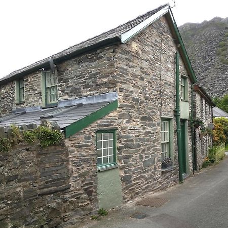 Ty Hen - Quirky Grade II Listed Cottage Blaenau Ffestiniog Esterno foto