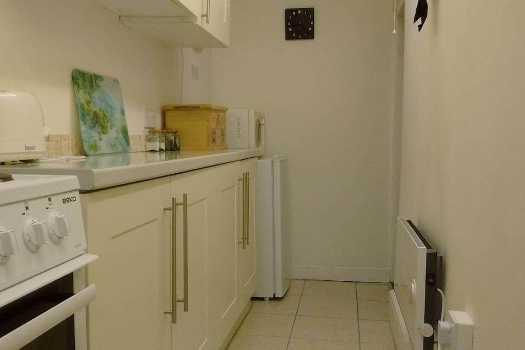 Ty Hen - Quirky Grade II Listed Cottage Blaenau Ffestiniog Esterno foto