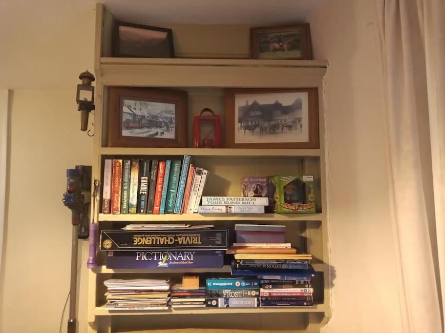 Ty Hen - Quirky Grade II Listed Cottage Blaenau Ffestiniog Esterno foto